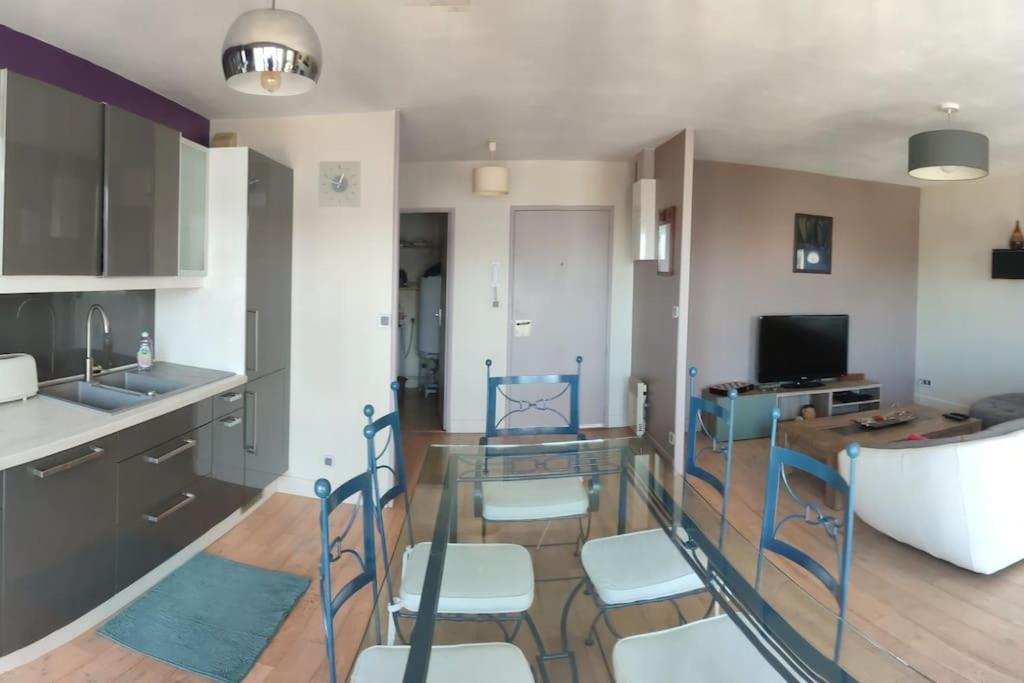 Grand T2 Lumineux Viarme/Talensac Avec Parking Apartment Nantes Exterior photo